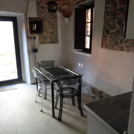 Antico Glicine Lägenhet Ispra