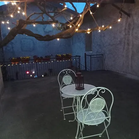 Antico Glicine Apartment *