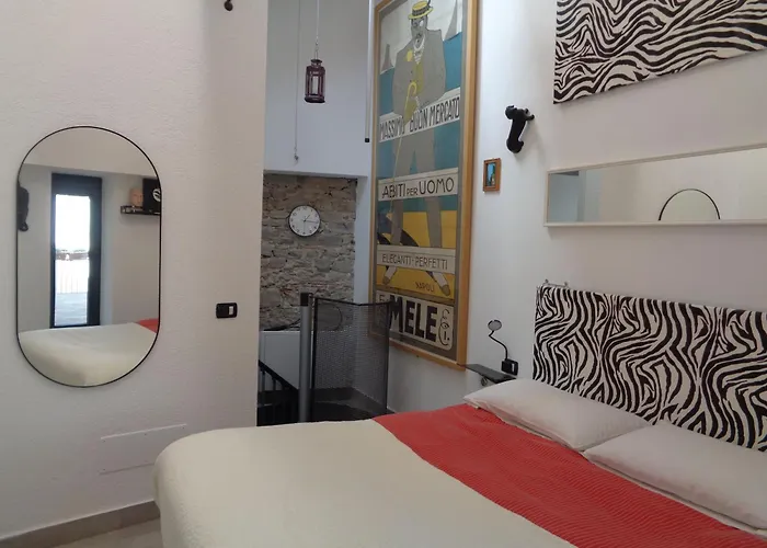 Antico Glicine 이스프라